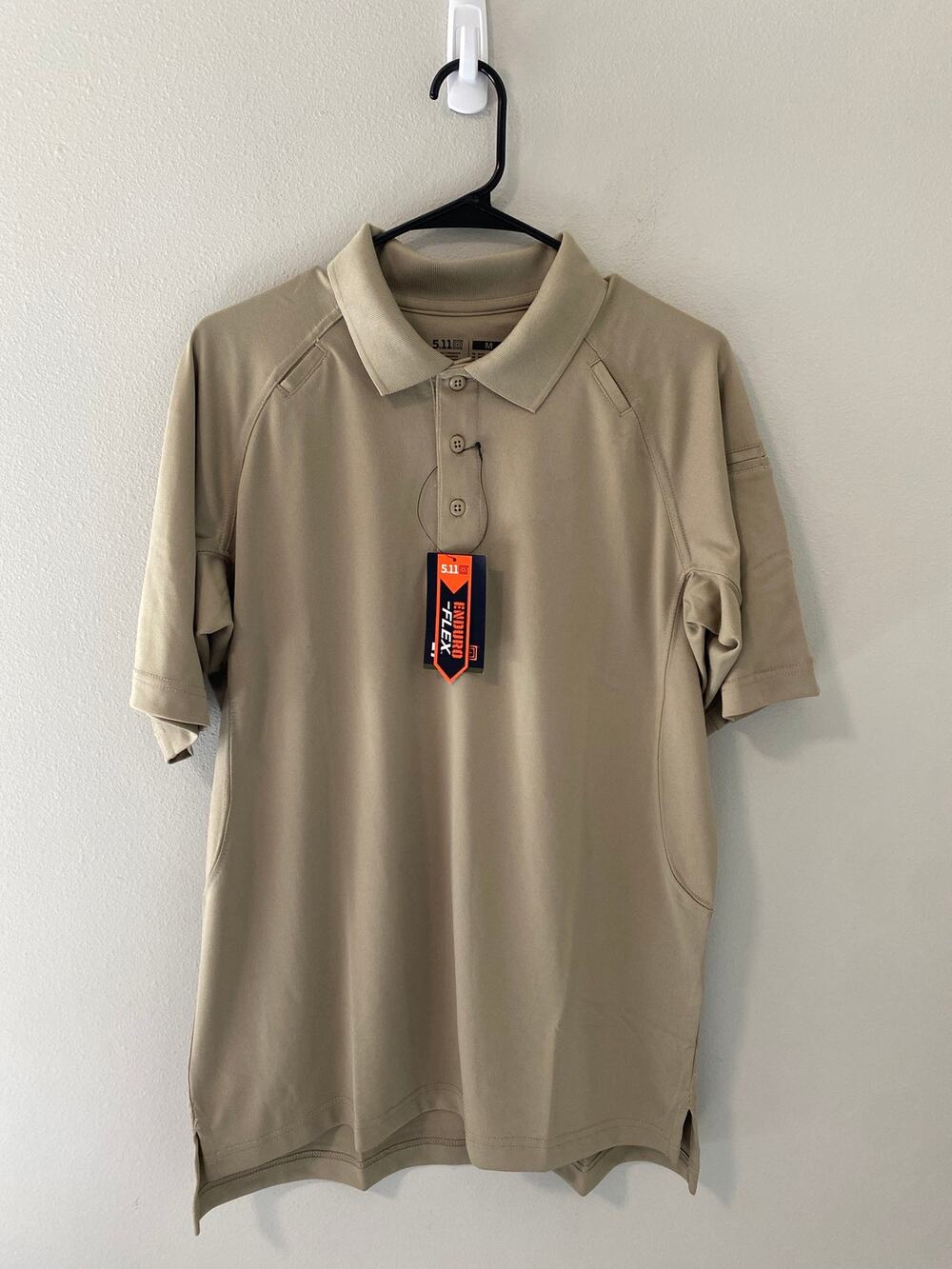 New 5.11 Tactical Performance Short Sleeve Polo Silver Tan Men's Medium